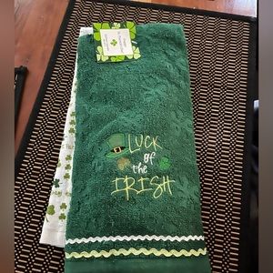 Green Luck of the Irish kitchen tea towels